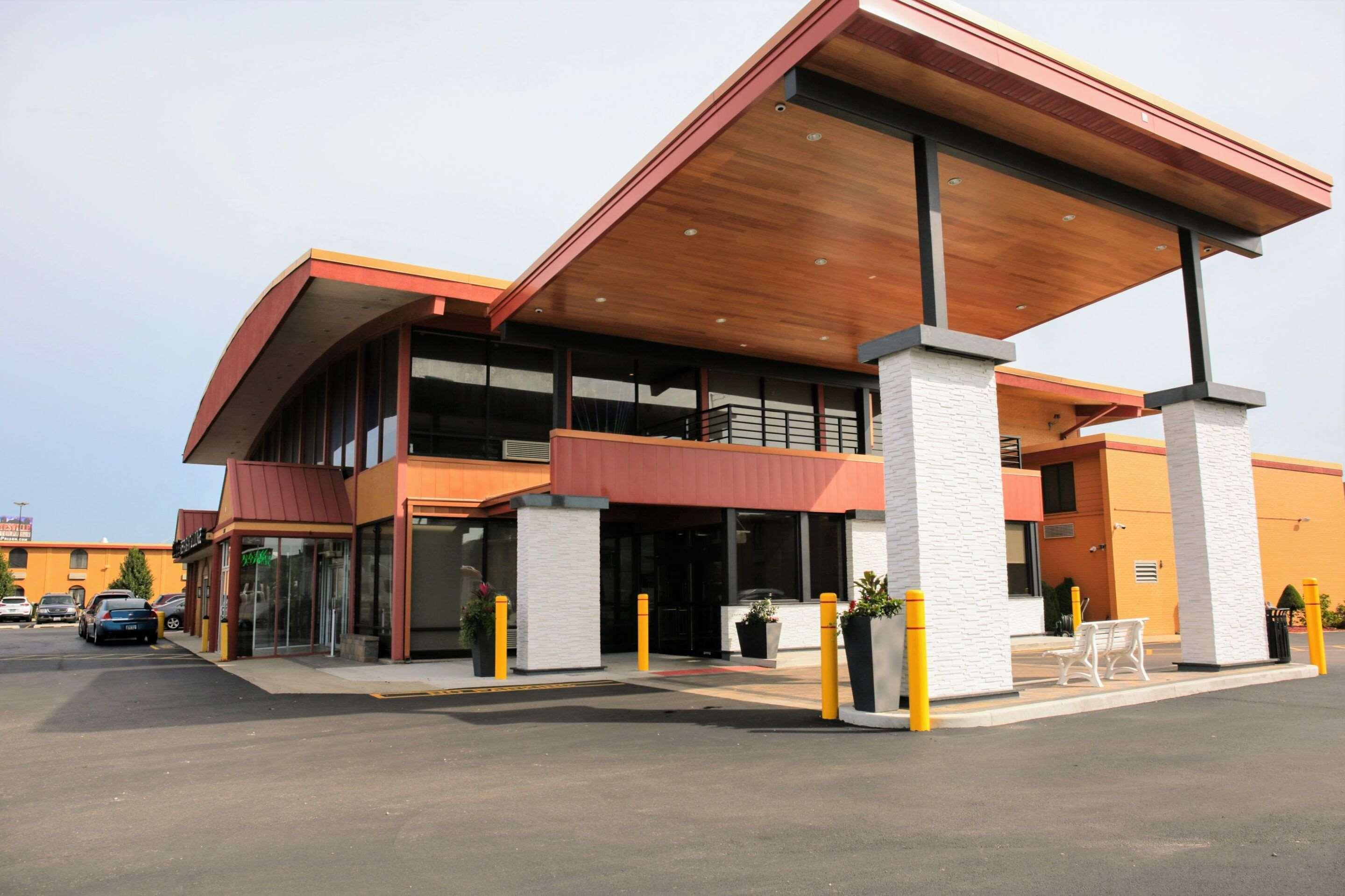 Quality Inn O'Hare Airport Schiller Park Екстериор снимка