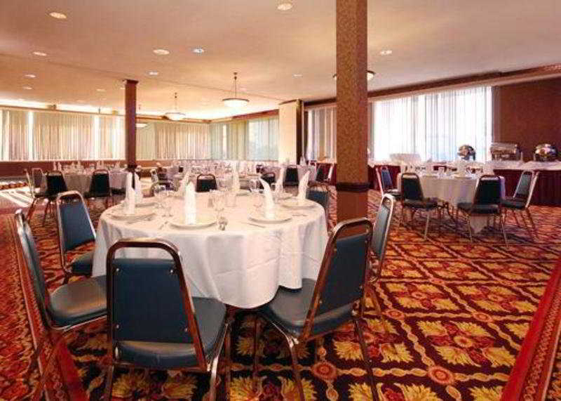 Quality Inn O'Hare Airport Schiller Park Екстериор снимка